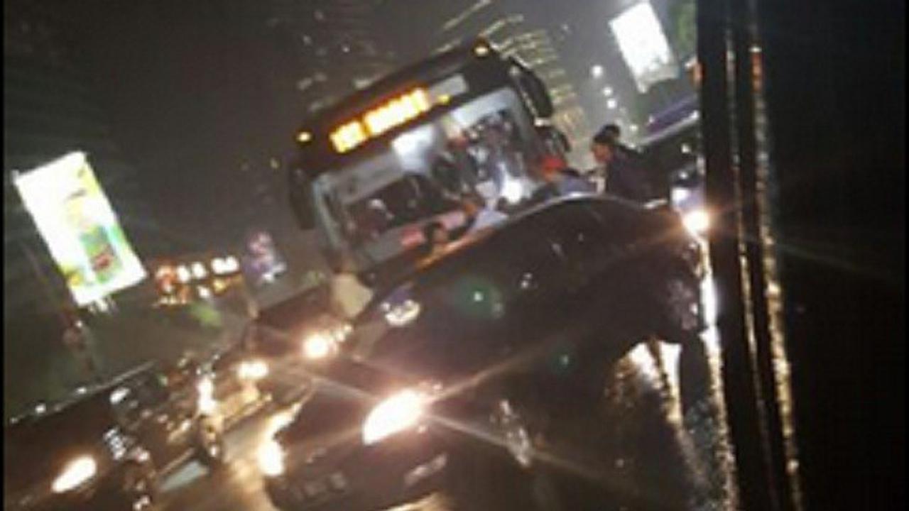 Kecelakaan Transjakarta