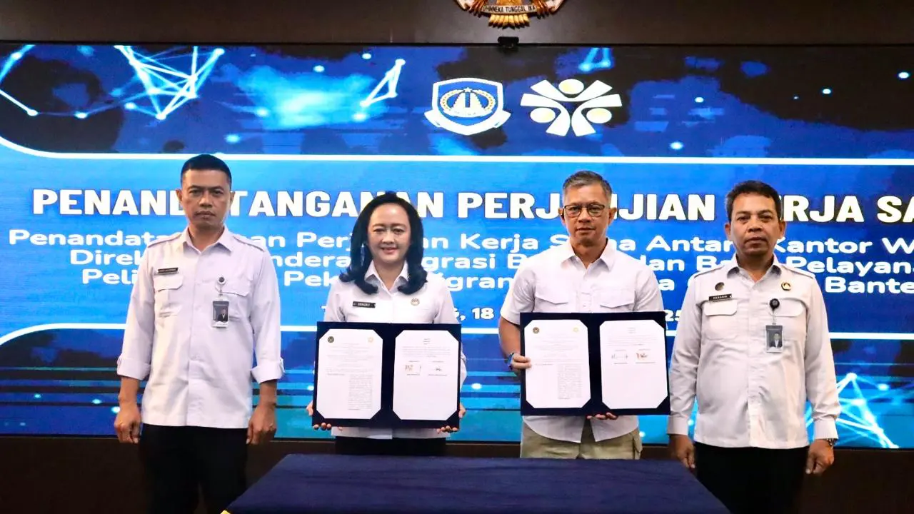 Kantor Wilayah Direktorat Jenderal Imigrasi Banten dan Balai Pelayanan Pelindungan Pekerja Migran Indonesia (BP3MI) Banten, menandatangani Perjanjian Kerjasama tentang Optimalisasi Kolaborasi Desa Binaan (Istimewa)
