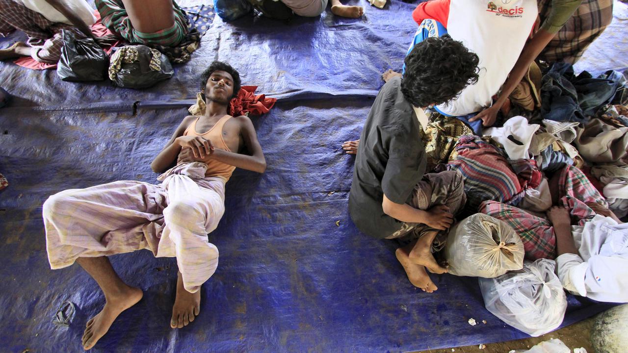 Ratusan Pengungsi Rohingya Terdampar di Aceh 