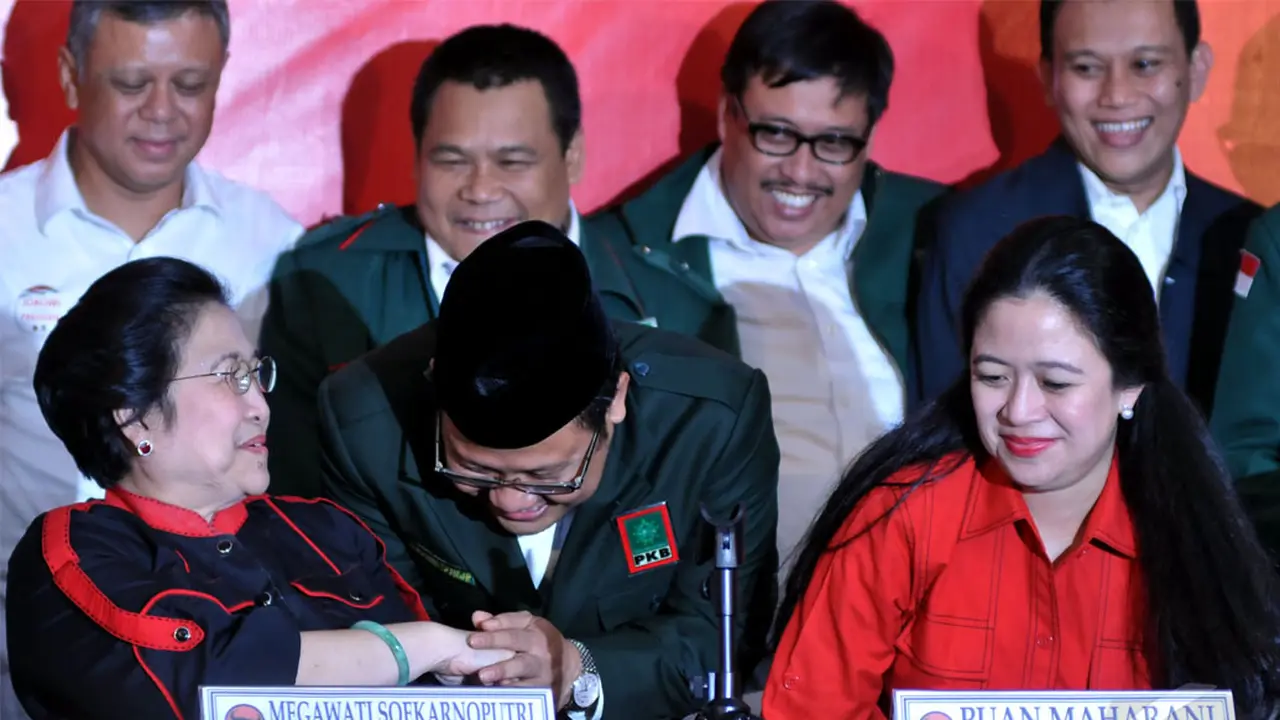 'Senyuman' Cak Imin dan Surya Paloh di Markas PDIP