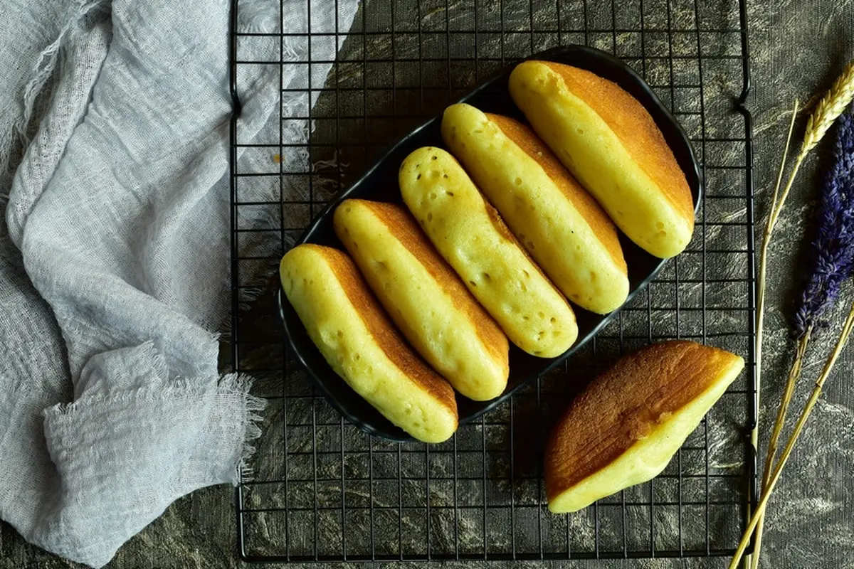 pukis buroncong pancong rangin bandros