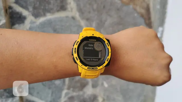 Garmin Instinct Solar, Jam Tangan Olahraga Bertenaga Surya