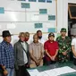 Foto: Pemprov NTT saat membuat kesepakatan bersama Usif (tokoh adat) Besipae (Liputan6.com/Ola Keda)