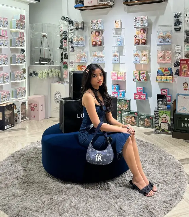 Pantas makin tajir, penghasilan Fuji dari Exclusive Stories Instagram tembus tiga digit