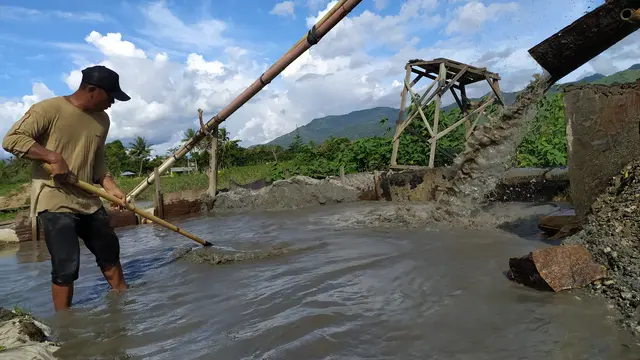 Pendulang Pasir Bone Bolango