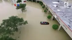 Dua badai besar yang secara berturut-turut menerjang wilayah Texas dan Florida akan berdampak siginifikan pada Ekonomi AS.