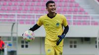 Harlan Suardi, kiper PSIM Yogyakarta di Liga 2 2024/2025. (Bola.com/Dok. PSIM)