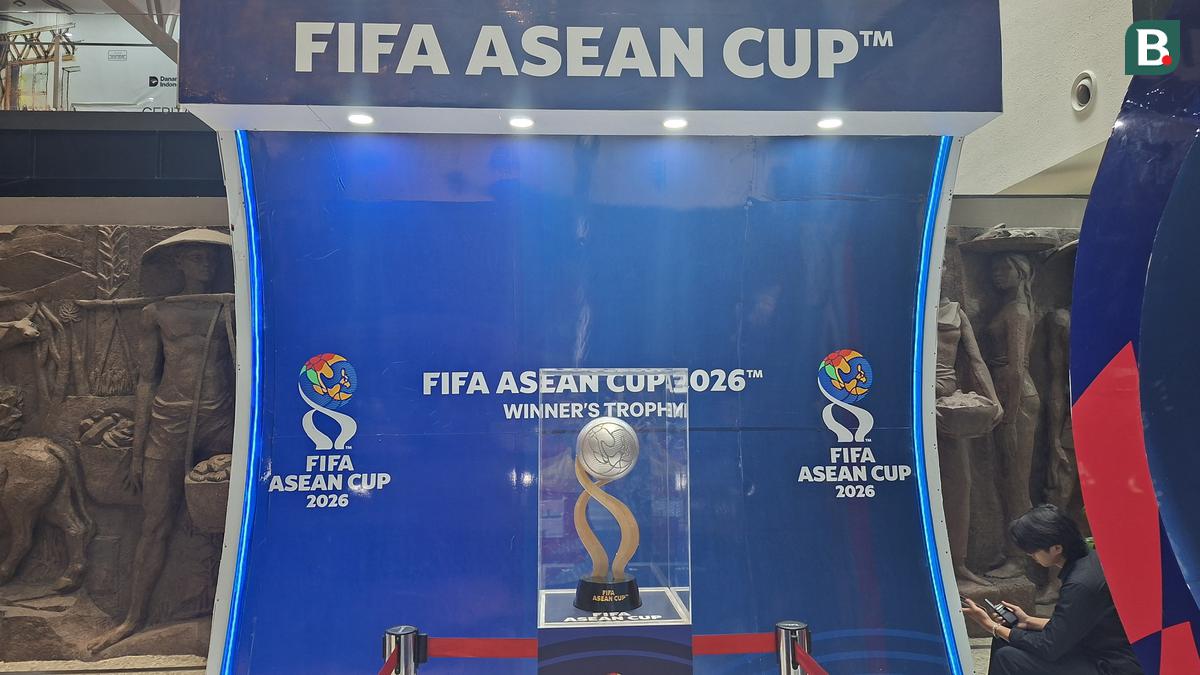 Fan Festivibes Mall Roadshow FIFA ASEAN Cup 2026 di Jakarta: Menghadirkan Trofi dan Para Legenda Asia Tenggara