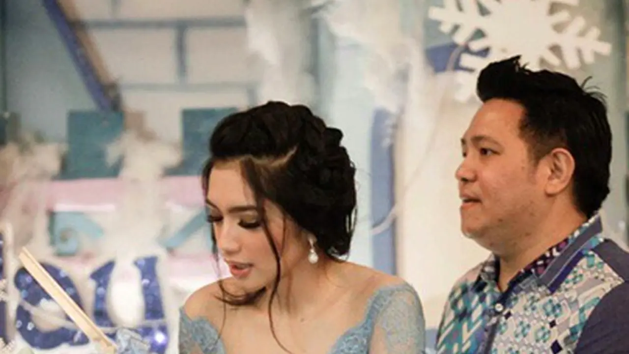 [Bintang] Angel Karamoy dan Steven Rumangkang