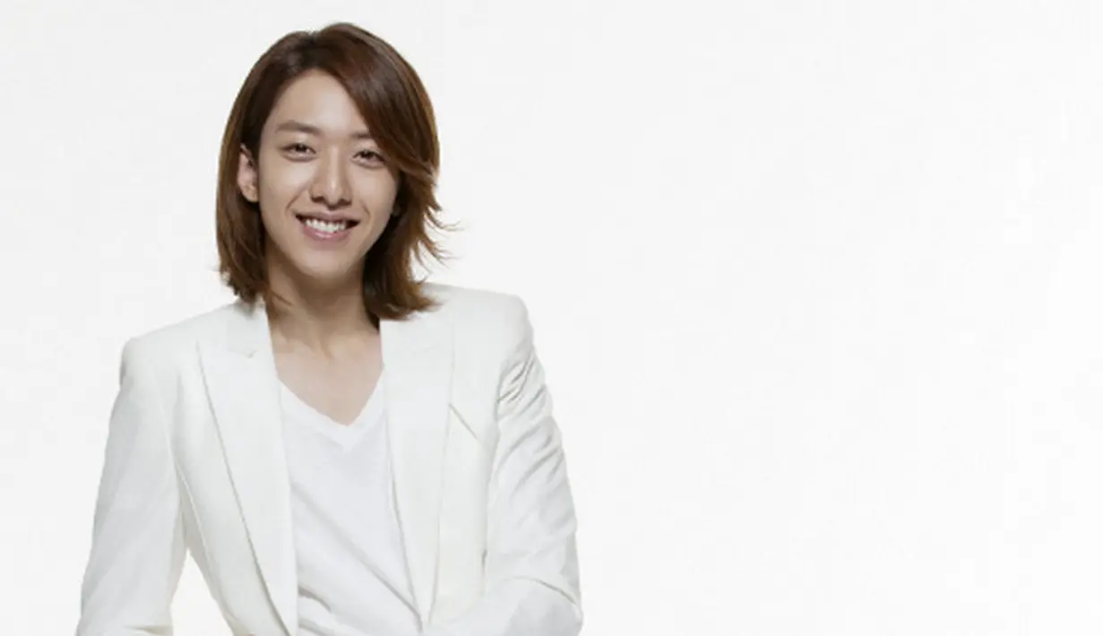 Sedangkan personel CNBLUE lainnya seperti Kang Min Hyuk dan Lee Jong Hyun saat ini masih disibukkan dengan jadwal solonya. (Foto: soompi.com)
