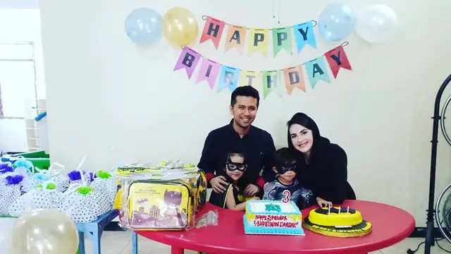 Jadi Wakil Gubernur Jawa Timur, Ini 6 Momen Kesederhanaan Emil Dardak