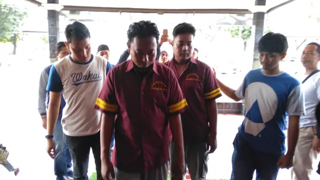 Aksi Rebutan Penumpang Bus Kota Palembang Berujung Maut