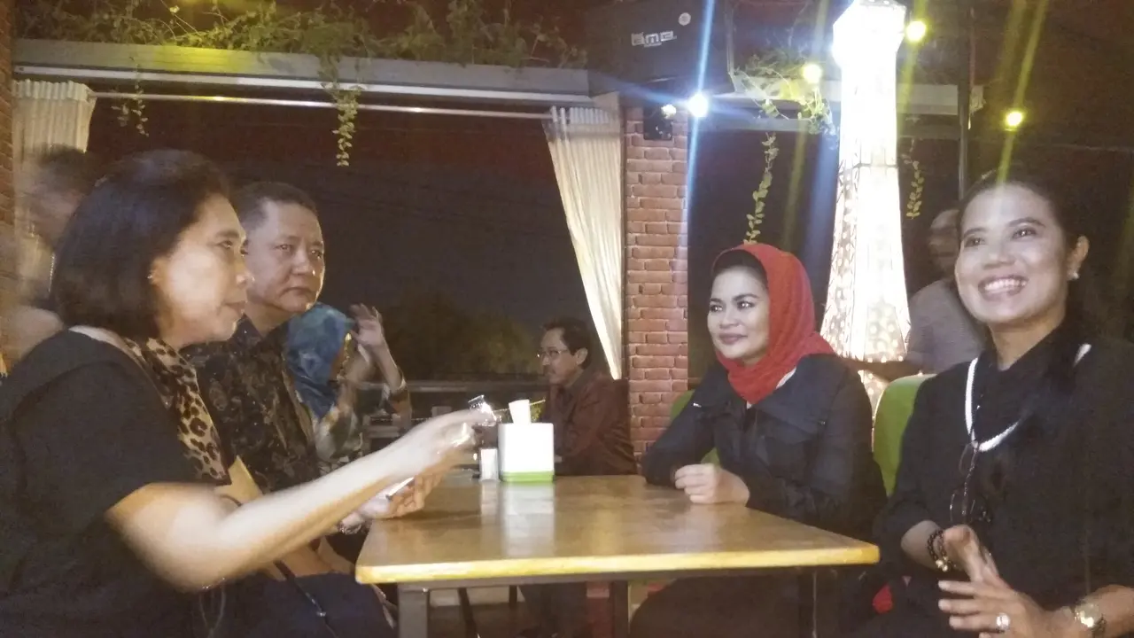 Puti Guntur Sukarno saat blusukan di Surabaya