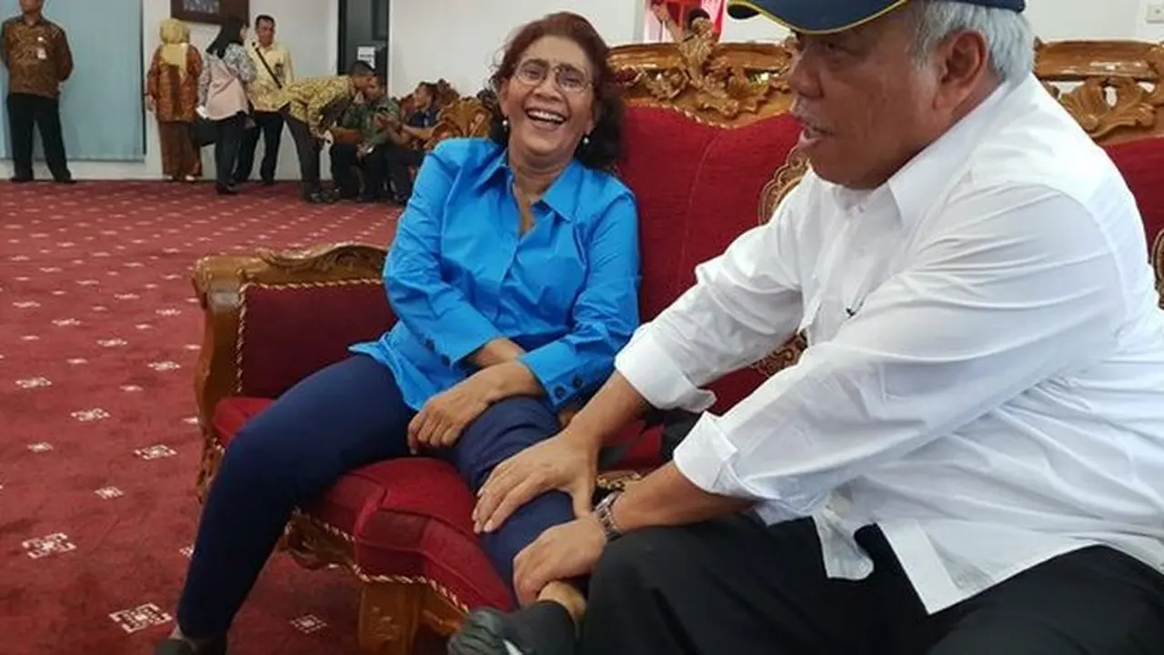Menteri PUPR Basuki Hadimuljono bersama dengan Menteri kelautan dan Perikanan Susi Pudjiastuti. (Istimewa)