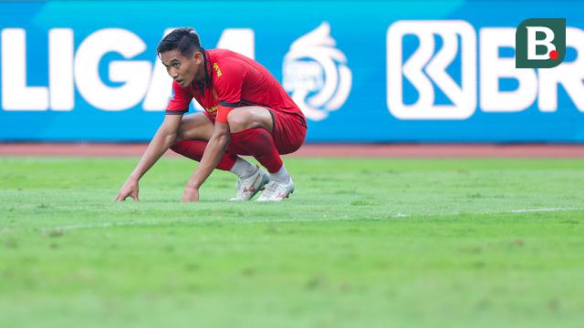 Foto: Tekel Horor Rizky Ridho yang Membuat Beckham Putra Terkapar