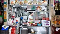 Old Airport Road Food Centre, Singapura. (dok. Instagram @carl.why/https://www.instagram.com/p/B62MXqmn7xH/)