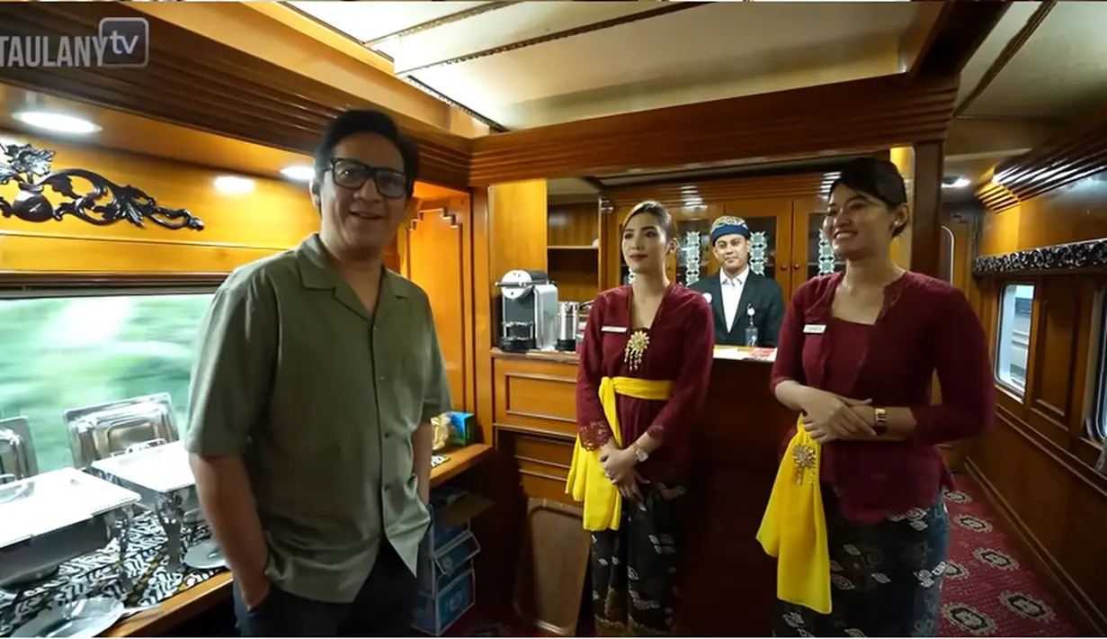 Kereta khusus wisata yang membawa Andre dan rombongan begitu mewah. Andre mengaku sangat nyaman selama 2,5 jam perjalanan. Tampak dalam video yang dibagikan, kereta khusus tersebut memiliki banyak fasilitas. Makanan khusus yang disiapkan untuk Andre dan timnya. [Youtube/TAULANY TV]
