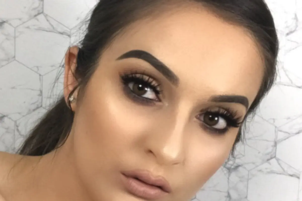 5 Gaya Riasan Smokey Eye, Mana yang Anda Suka?