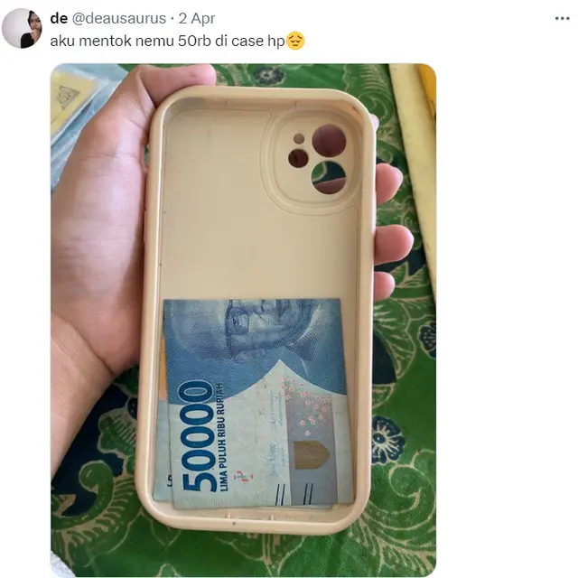 6 Potret Nemu Uang Kaget di Tempat Tak Pernah Terpikirkan Ini Bikin Senang