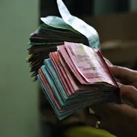 Ilustrasi orang terkaya di Indonesia/Unsplash  Mufid Majnun