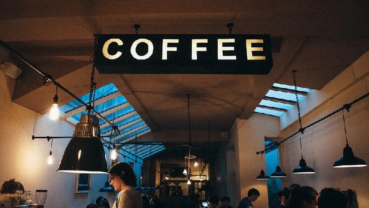 Ingin Memiliki "Coffee Shop" di Rumah? Ini Caranya!