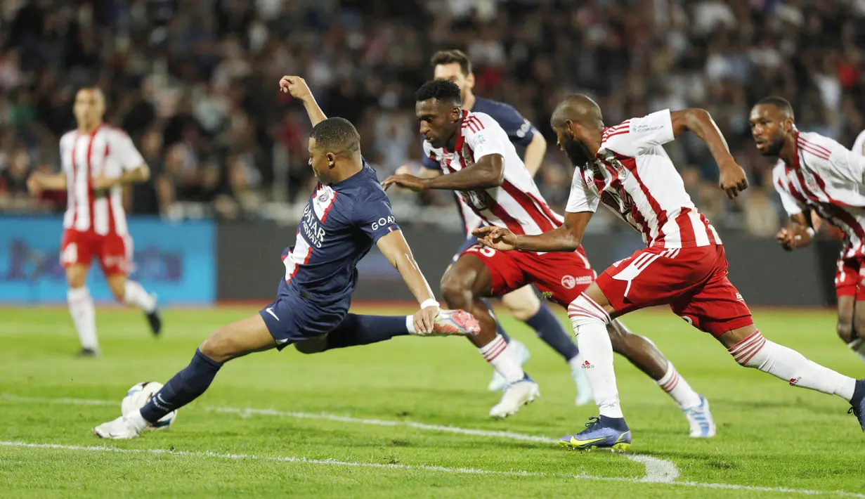 Dari segi peluang, Paris Saint-Germain memiliki 11 yang 6 di antaranya mengarah tepat sasaran. (AFP/Pascal Pochard-Casabianca)