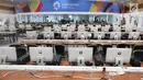 Deretan komputer untuk jurnalis media nasional dan luar negeri pada pelaksanaan Asian Games 2018 di Main Press Center (MPC) atau media center Exhibition Hall JCC, Jakarta, Kamis (9/8). MPC akan beroperasi pada 10 Agustus. (Liputan6.com/Fery Pradolo)