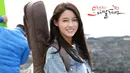 Tak hanya punya wajah yang cantik, Seolhyun AOA juga punya gigi yang sempurna. Oleh karena itu, ia terlihat manis saat sedang senyum. (Foto: dramafever.com)