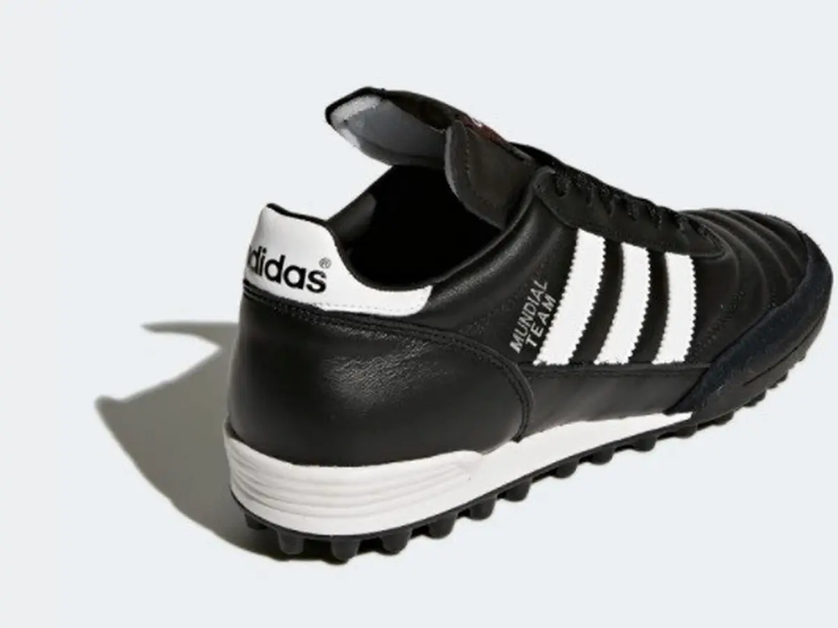 Sengketa Adidas dan Desainer Thom Browne Gara Gara Hak Cipta 3 Garis Lifestyle Liputan6