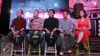 Personel Band The Rain pada saat jumpa pres album terbaru di kawasan Bulungan, Jakarta, Rabu (14/9). The Rain merilis album keenam mereka yang bertajuk "Jabat Erat". (Liputan6.com/Herman Zakharia)