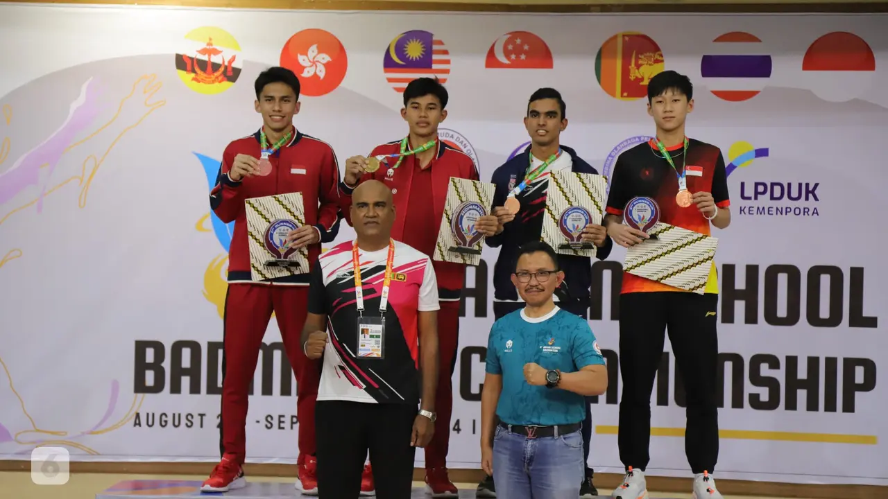 Badminton