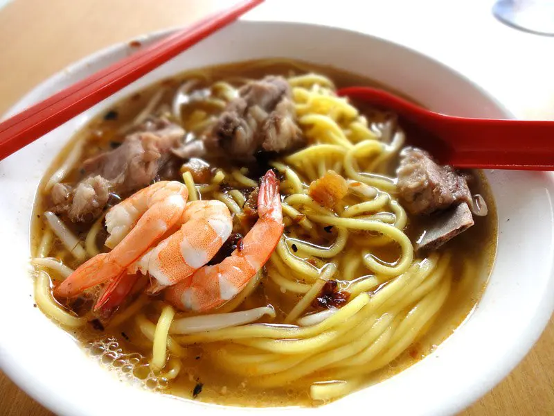 Pilih-pilih makanan mesti dilakukan saat wisata kuliner. (Sumber Foto: hungryisland.wordpress.com)