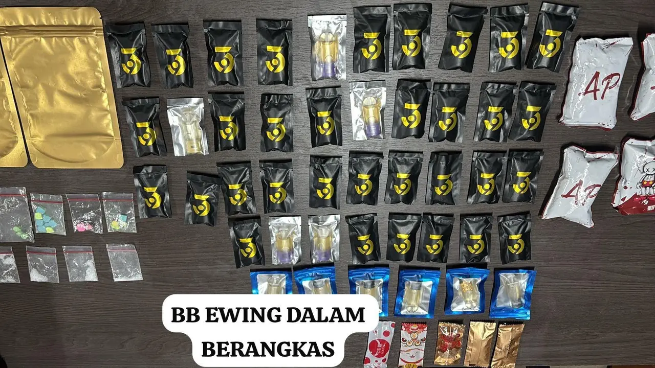 Barang bukti narkoba di Kelab Malam WhiteRabbit