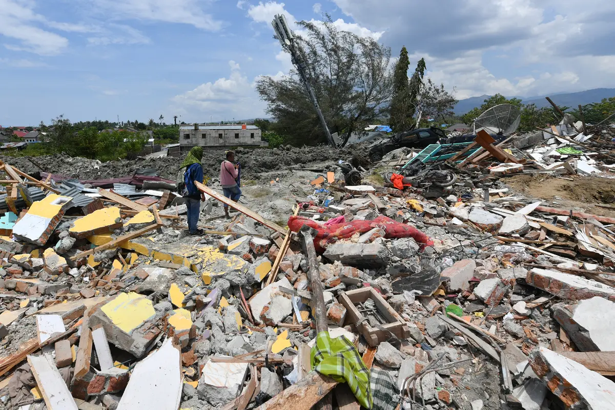Mencari yang tersisa dari gempa Palu