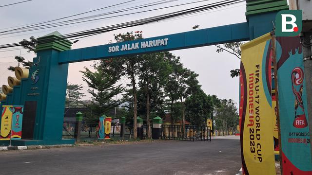 Stadion Si Jalak Harupat