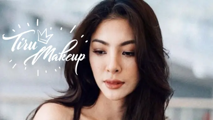 Tiru Makeup: Tampilan Makeup Flawless Faye Malisorn, Perempuan yang Dekat dengan Ivan Gunawan