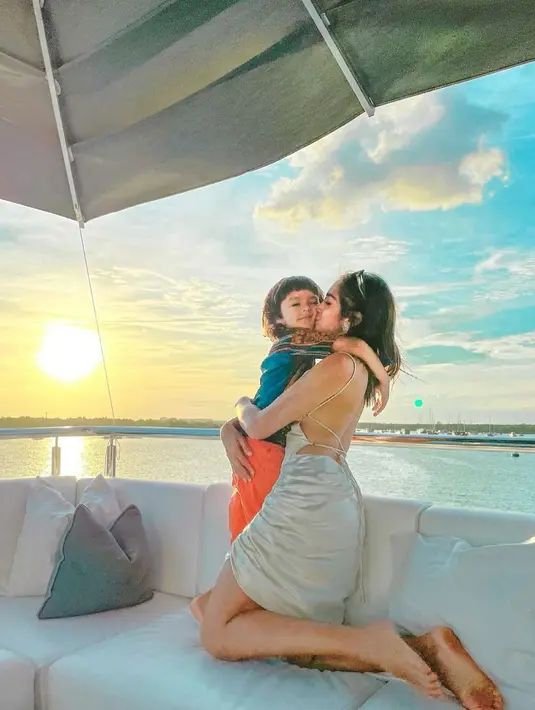 (Instagram/inijedar)