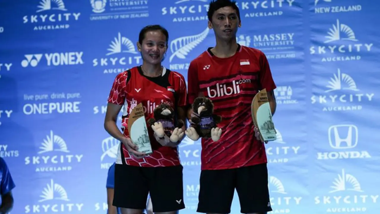 Ronald Alexander / Annisa Saufika