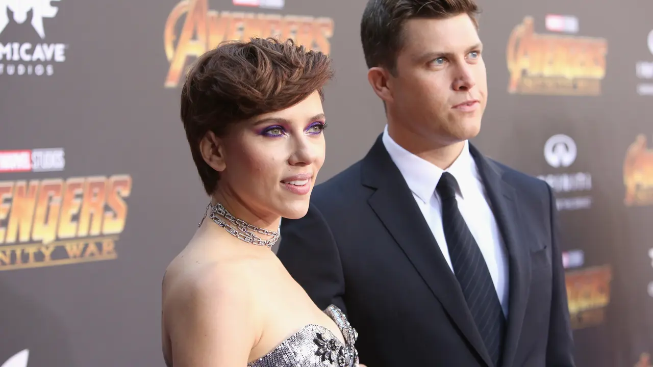 [Bintang] Scarlett Johansson - Colin Jost
