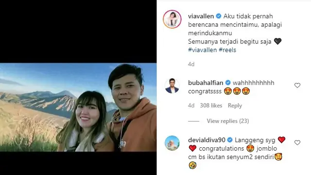 Via Vallen pamer video mesra dengan Chevra Papinka (https://www.instagram.com/p/CQ-_g0nBkvR/)