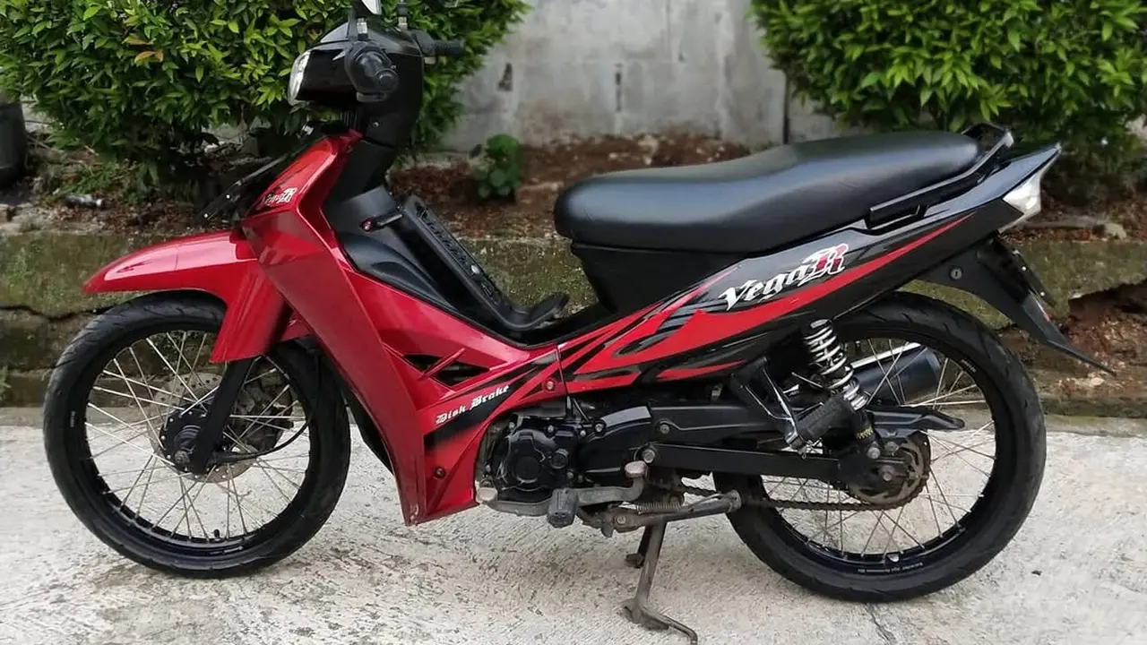 Yamaha Vega R