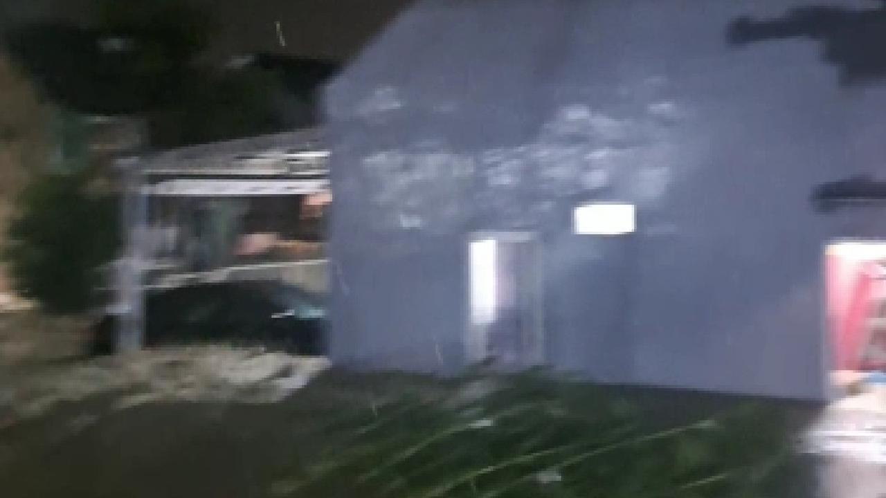 Banjir rendam permukiman warga di Driyorejo Gresik. (Dian Kurniawan/Liputan6.com)