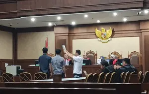 Blak-blakan Pegawai Bea Cukai di Sidang, Pakai Uang Pribadi hingga Paylater untuk Dinas