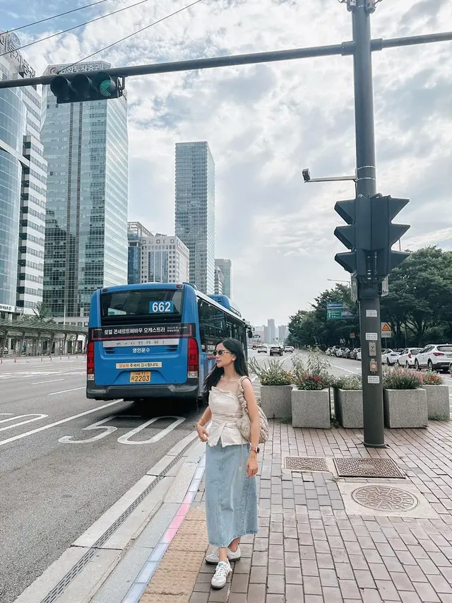 10 Momen Liburan Audi Marissa di Korea Selatan, Kunjungi Cafe Ayah Jimin BTS dan HYBE
