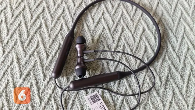 1More Stylish BT Pro Headphone