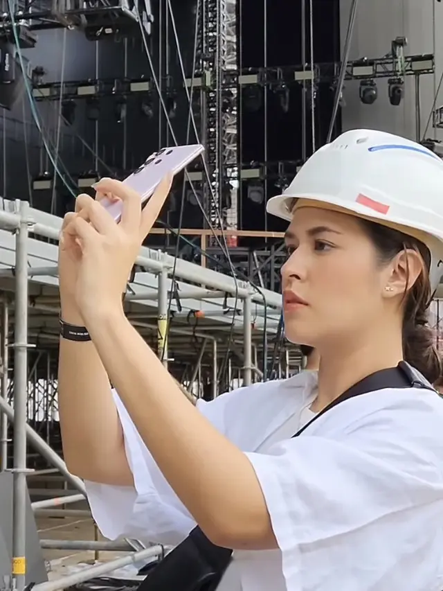 Gaya Raisa Kenakan Helm Proyek, credit: @raisa6690.