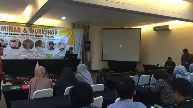 Para peserta Madrasah Digital di Garut, Jawa Barat nampak antusia mengikuti pemaparan materi yang diberikan panitia