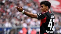 Gelandang Eintracht Frankfurt, Can Uzun. (AFP/Kirill KUDRYAVTSEV)