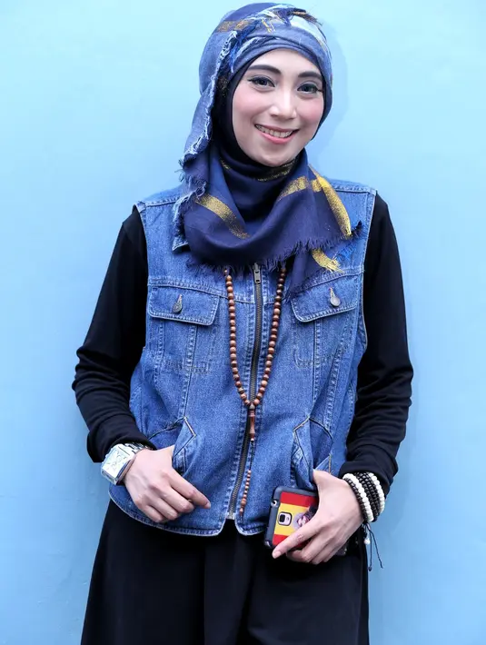 "Mudah-mudahan berangkat haji kemarin saya banyak berdoa mudah-mudahan pulang dari sana (dapat). Tapi saya tipikalnya bukan orang yang suka pacaran dan mengekspos diri," ujar Inka Christie. (Adrian Putra/Bintang.com)