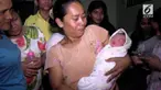 Sesosok bayi ditemukan hanyut di sungai dalam keadaan hidup.